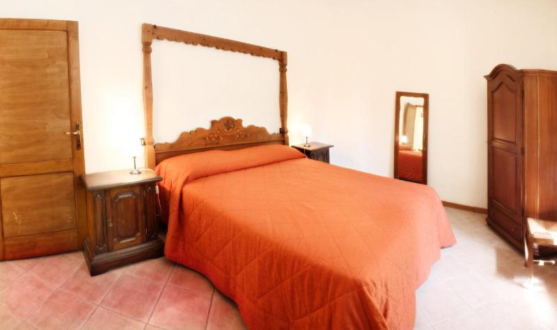 Casa Vacanze Villa Giusterna Monte Benichi Стая снимка